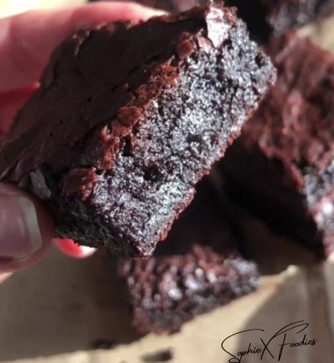 Delicious ultra fudgy brownies with a rich chocolate texture