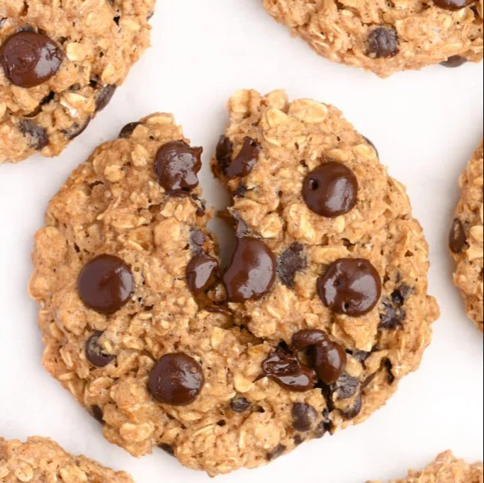 Delicious oatmeal protein cookies packed with nutrients and flavor.