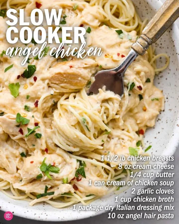 Receta de Pollo Ángel cocido en olla lenta con ingredientes frescos y sabrosos.