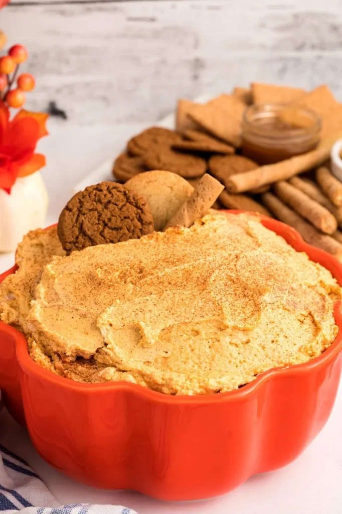 Delicious Pumpkin Pie Dip served with graham crackers