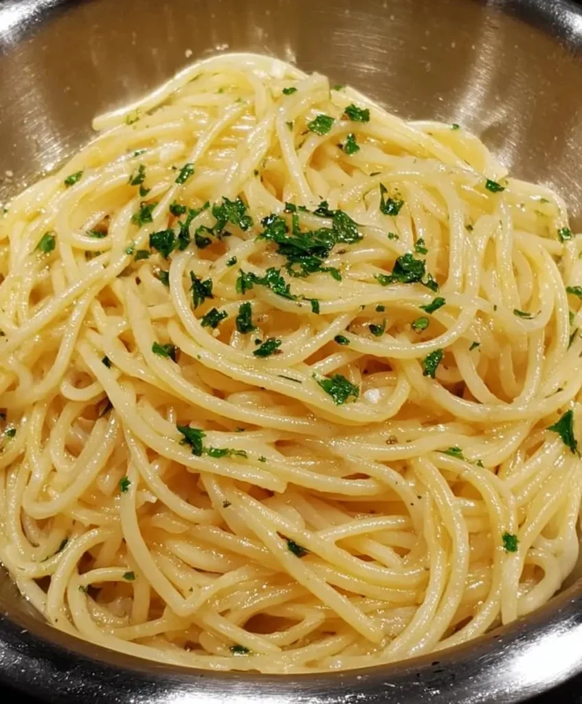 Delicious slow cooker spaghetti cooked to perfection