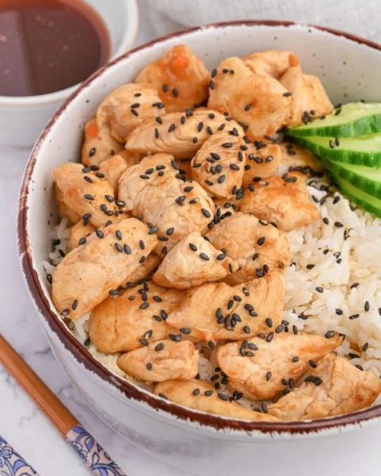 Delicious teriyaki chicken bowl with grilled chicken, rice, and vegetables