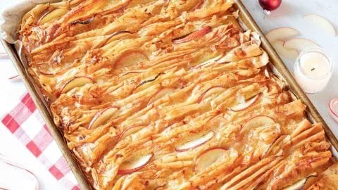 Delicious crinkle cake made with phyllo dough served on a decorative plate