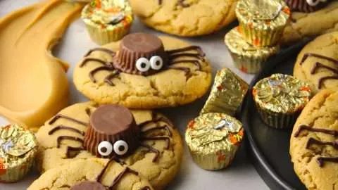 Peanut Butter Spider Halloween Cookies