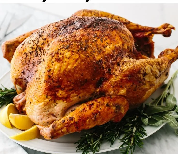 Succulent easy Thanksgiving turkey ready to serve on a festive holiday table.