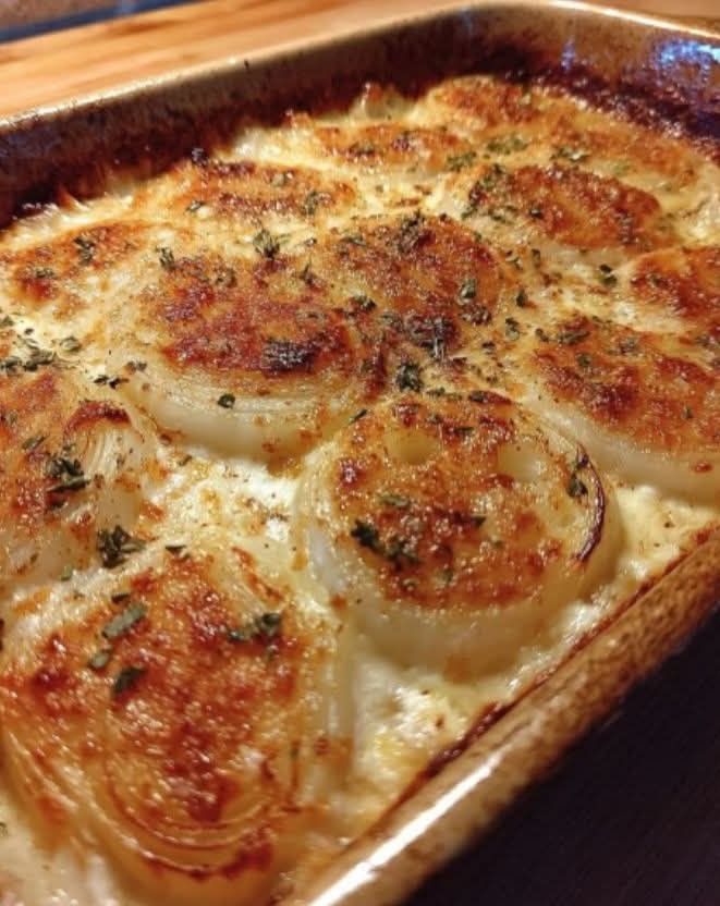 Company-Worthy Creamy Potato Gratin (Golden & Bubbly)