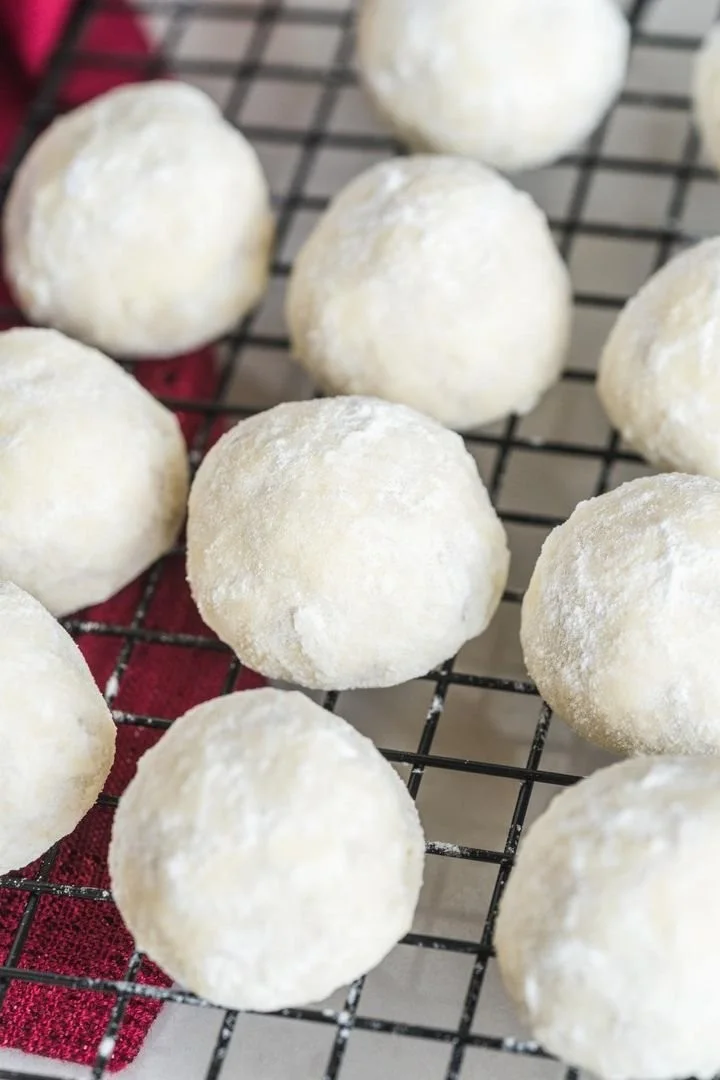 Delicious homemade Pecan Meltaways on a decorative plate