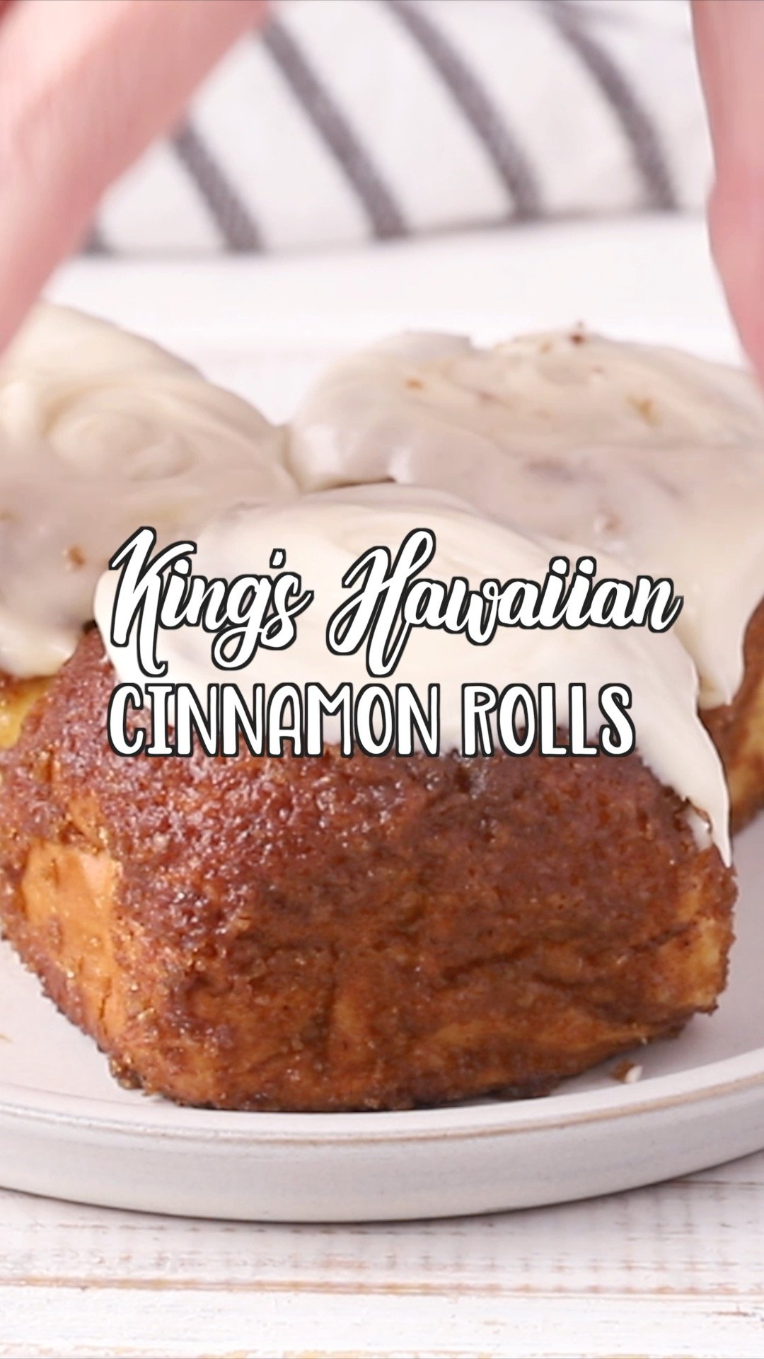 King's Hawaiian Cinnamon Rolls